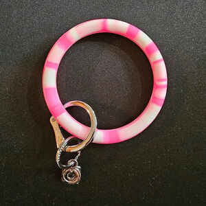 OVENTURE ~A0101~ Big O Pink and White Bangle Keychain NEW